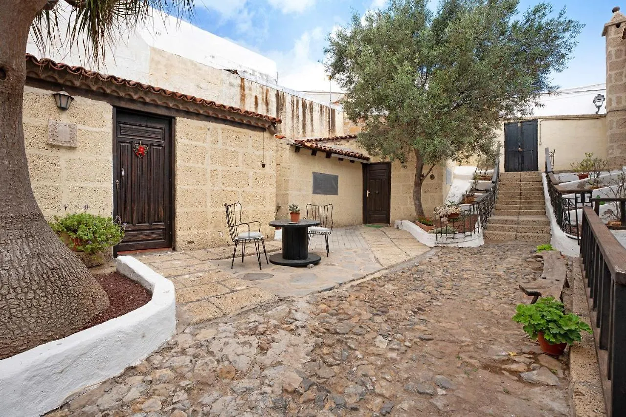 Casa El Drago contacts